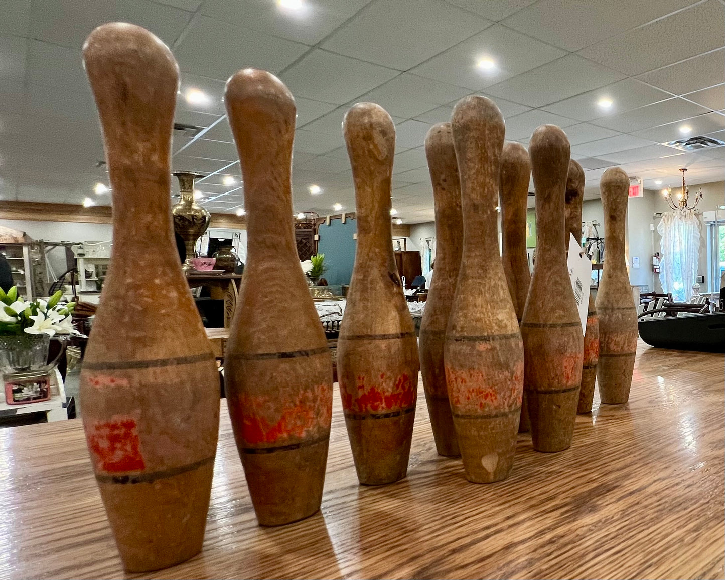 9pc Antique juggling/bowling pin